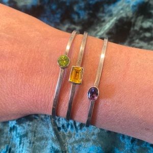 Sliver and gemstone bangles